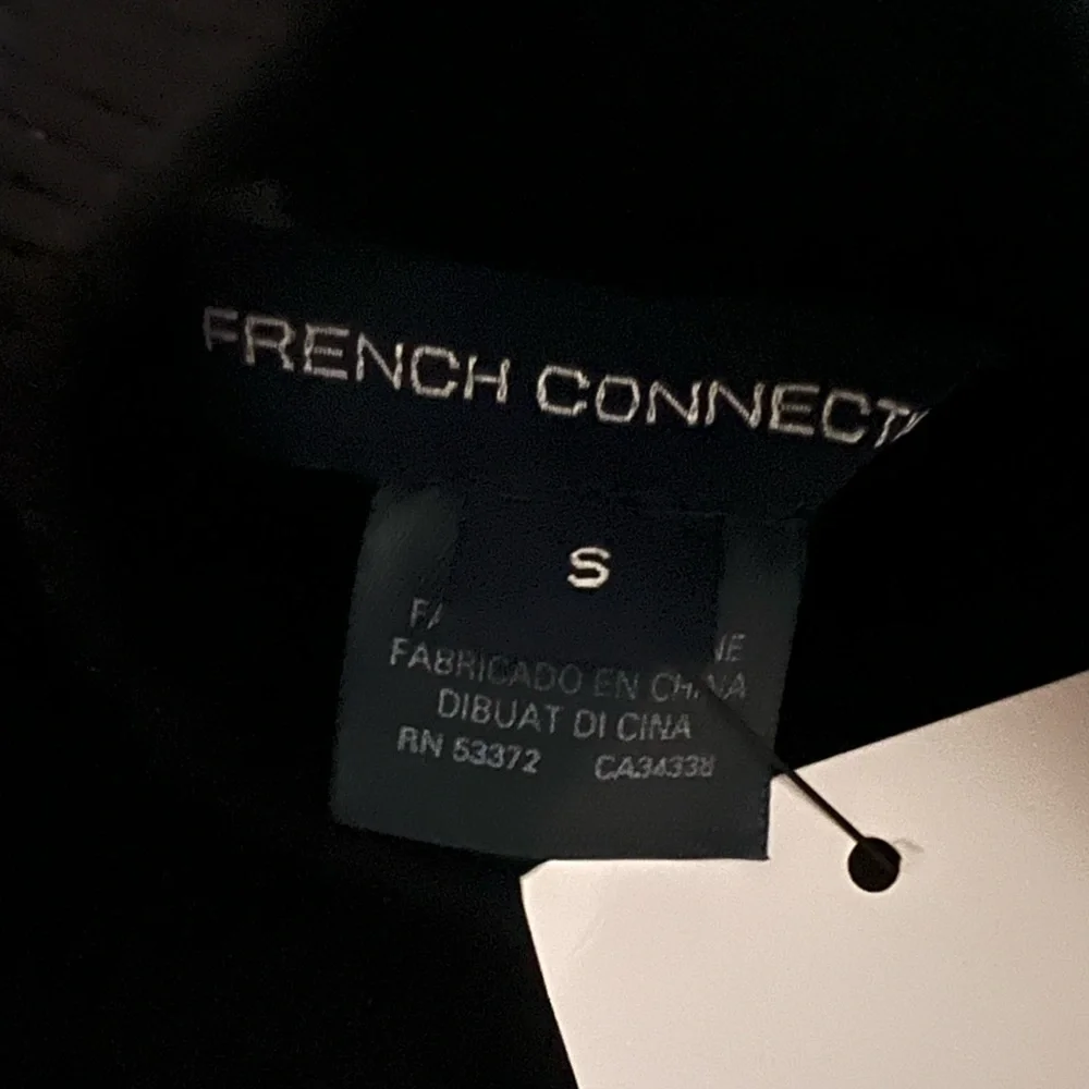 FRENCH TOP - Picture 8 of 8
